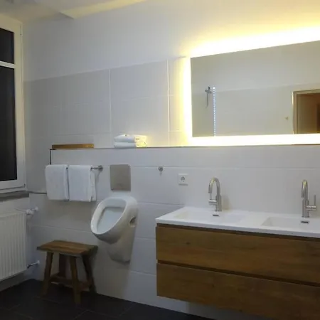 Charmante Rustikale Jaegersuite Mit El Kamin H2o Therme Apartamento *