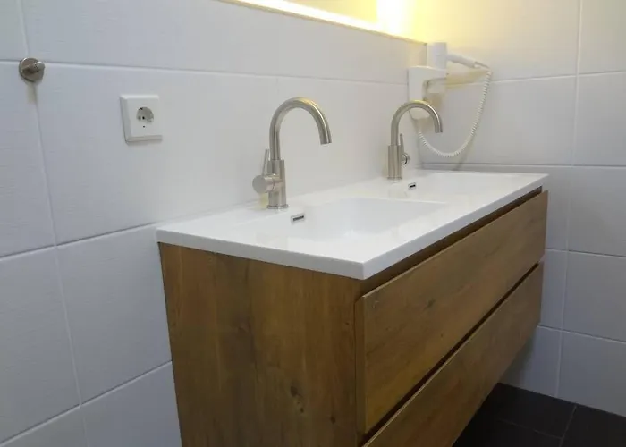 Appartement Charmante Rustikale Jaegersuite Mit El Kamin H2o Therme