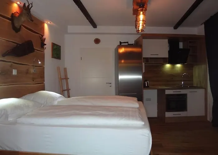 Appartement Charmante Rustikale Jaegersuite Mit El Kamin H2o Therme *